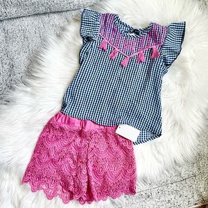 NWT Gingham Tassel Flutter Sleeve Top Lace Shorts Outfit